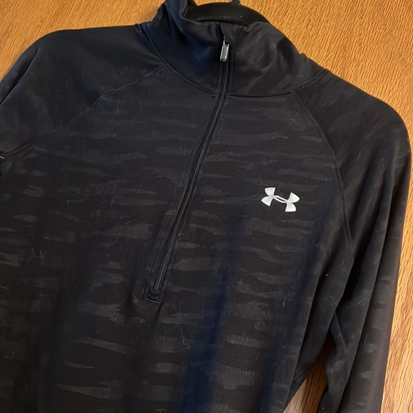 Under Armour Black Camo Striped Quarter-Zip - Picture 2 of 4